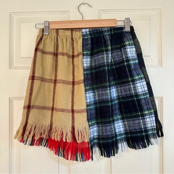 NWT UO Urban Renewal Remade Plaid Scarf Mini Skirt - Picture 6 of 11
